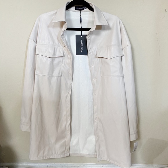 PRETTY LITTLE THING Petite Cream Oversized Dress - Picture 2 of 11